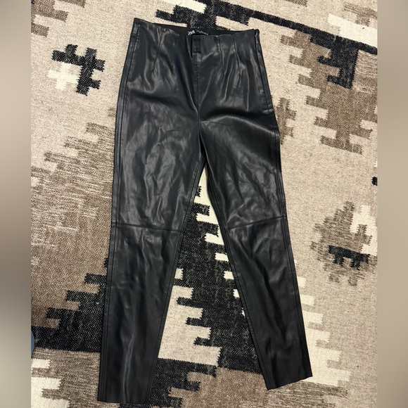 Zara Sleek Black Leather Pants - Picture 1 of 2